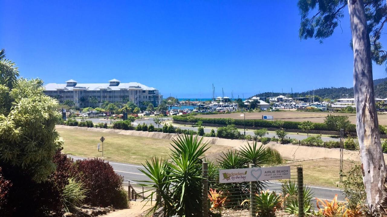 A Pousada Backpackers By The Bay Airlie Beach Exterior foto
