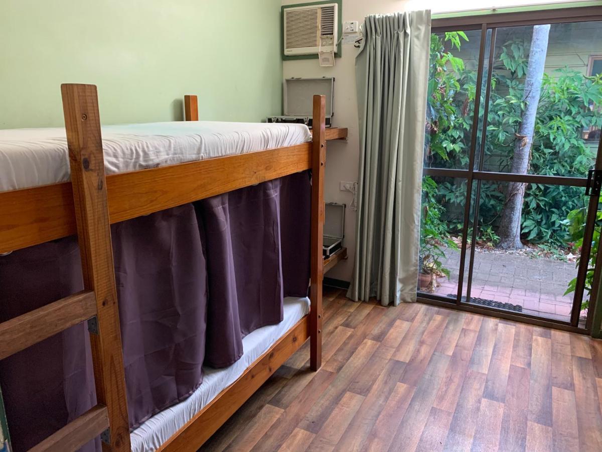 A Pousada Backpackers By The Bay Airlie Beach Exterior foto
