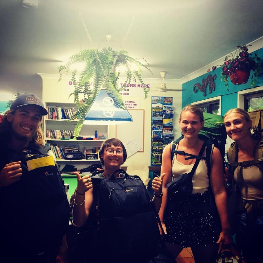 A Pousada Backpackers By The Bay Airlie Beach Exterior foto